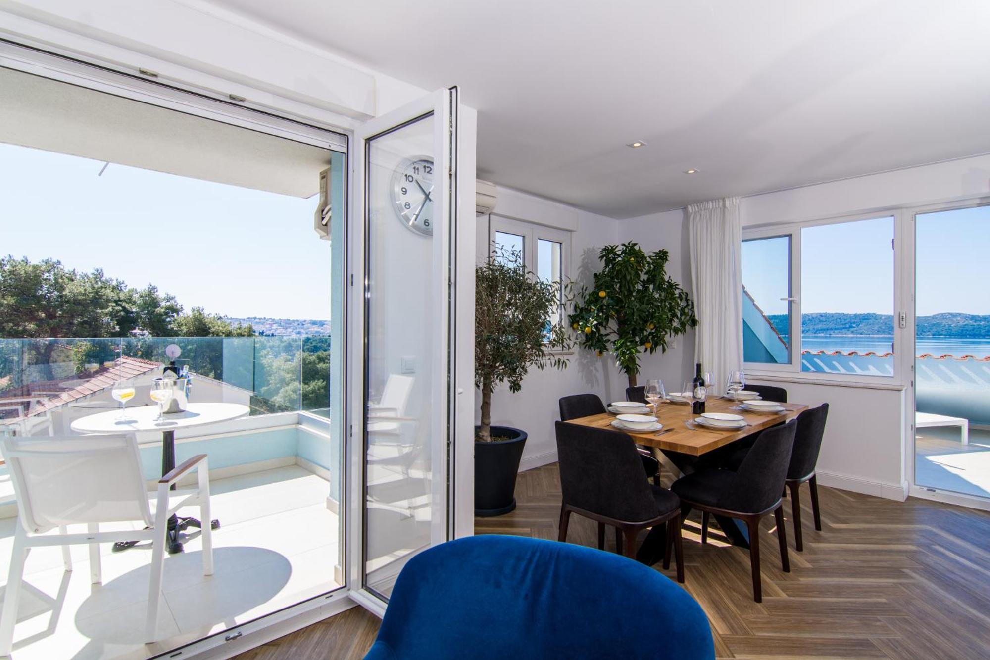 Seafront Luxury Apartments Fun Trogir Exterior photo