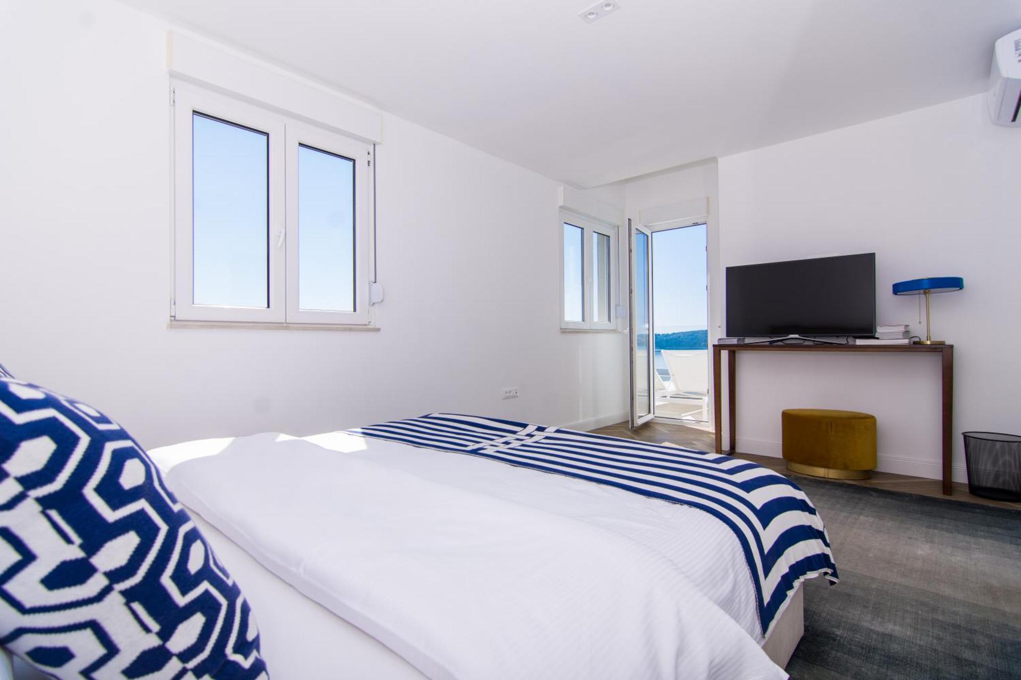 Seafront Luxury Apartments Fun Trogir Exterior photo