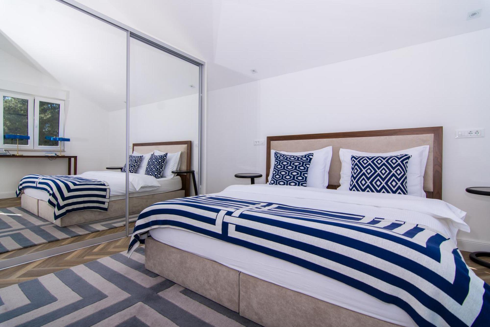 Seafront Luxury Apartments Fun Trogir Exterior photo