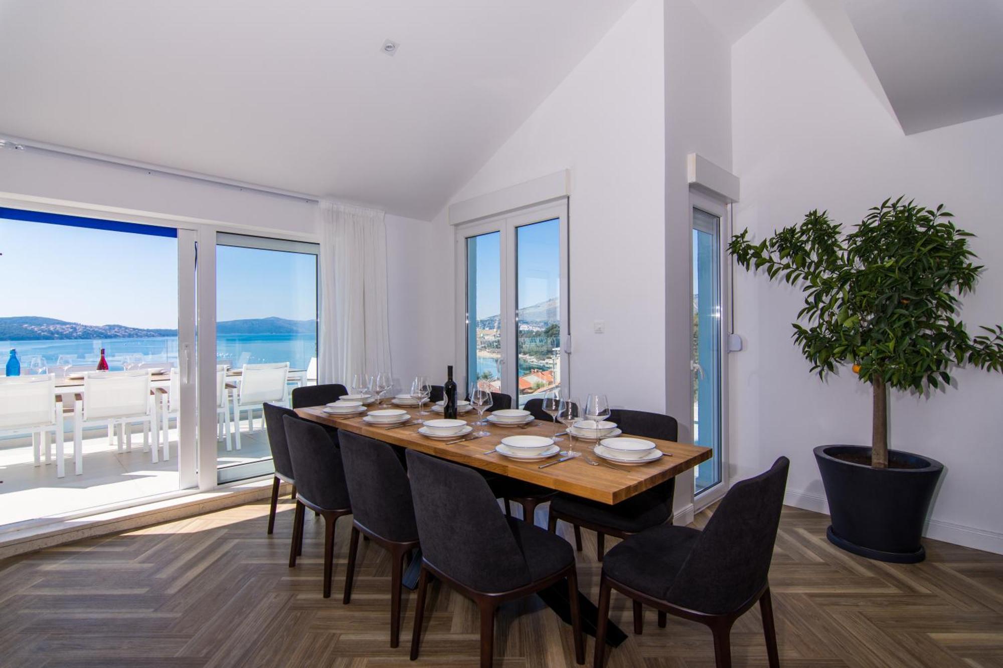 Seafront Luxury Apartments Fun Trogir Exterior photo