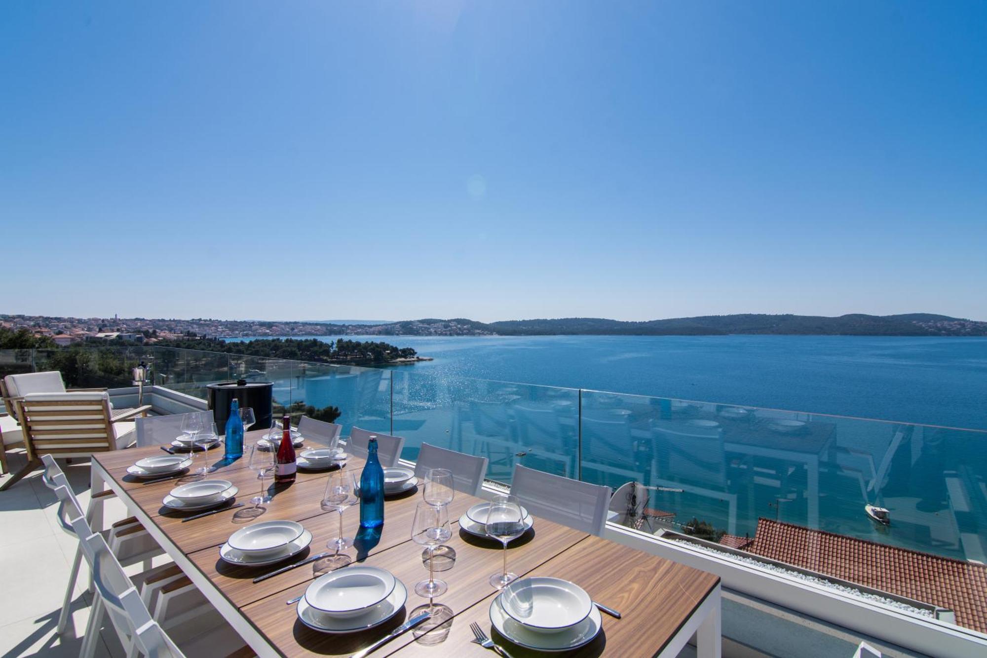 Seafront Luxury Apartments Fun Trogir Exterior photo