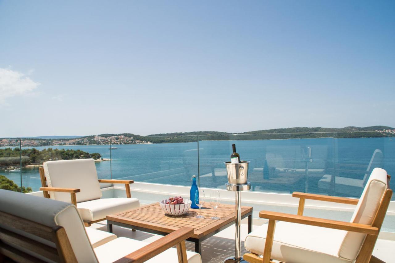 Seafront Luxury Apartments Fun Trogir Exterior photo